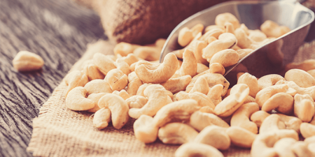 FOOD - MER NUCU CAJU INTREGI PRAJITE SI SARATE 200G