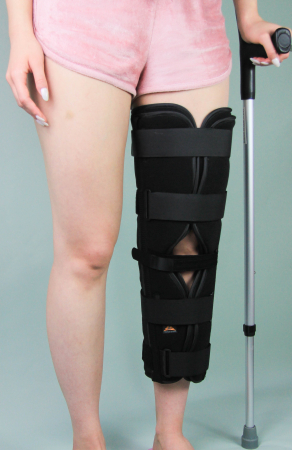 Orteza fixa de genunchi TRI-PANEL [1]