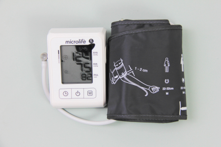 • Aparate pentru Monitorizare și Diagnostic - Tensiometru Electronic de Brat MICROLIFE BP B1 CLASSIC