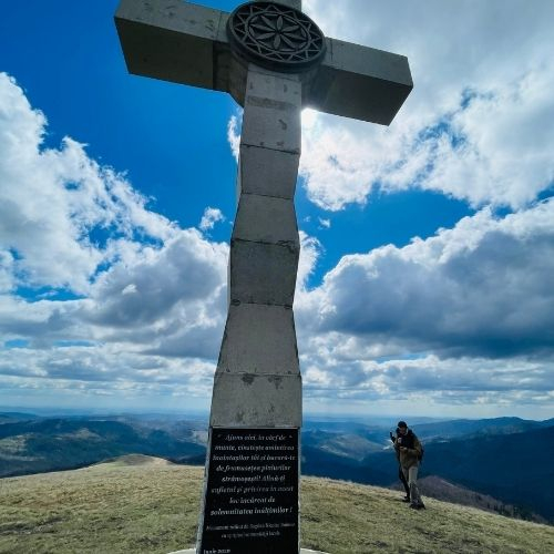 În drumeție prin Munții Tătaru - Vârful lui Crai [2]