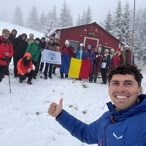 În drumeție la Refugiul Grind prin Poiana Grind [4]