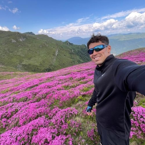 Rhododendron pe Muntele Furnica și Vârful cu Dor [2]