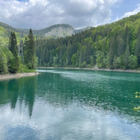 Drumeții - Cheile Zănoagei, Lacul Scropoasa și Cascada 7 Izvoare