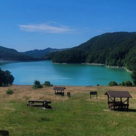 De 1 Mai pe Valea Doftanei: Lacul Paltinu, Poiana Ciucaș și Vârful Comorilor [1]