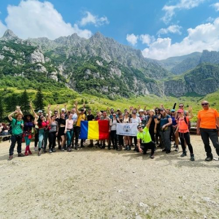 În drumeție la Cabana Mălăiești [4]