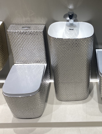 Set vas WC cu capac slim, montare pe podea, Rimless, evacuare laterală, finisaj argintiu – 64 × 36 × 80 cm - T2214CR6S [3]