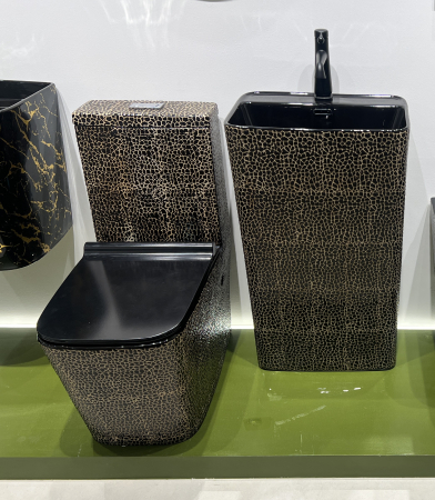 Set vas WC cu capac slim, montare pe podea, Rimless, evacuare laterală, finisaj negru/auriu – 64 × 36 × 80 cm - T2073CR4 [2]