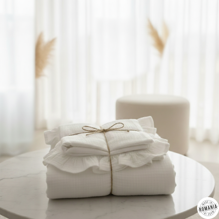 lenjerie-din-muselina-pentru-patut-cu-volan [1]