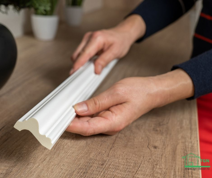 Brau din poliuretan, Grand Decor CR 824, 4.2cmx1.8cmx200cm [5]