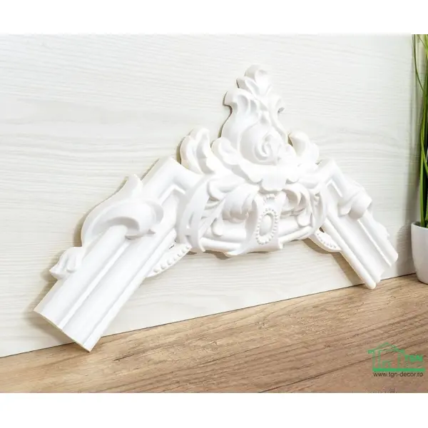 Coltar decorativ pentru chenar perete din poliuretan 30 x 30 cm - CR807A [17]