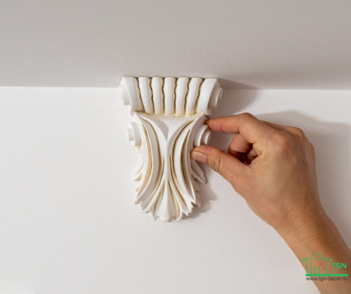 Consola din poliuretan,  B 033, 10cmx13.6cmx5cm [10]