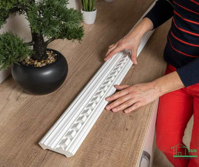 Cornișă din poliuretan,Grand Decor, C 710, 8.1cmx6cnx200cm [3]