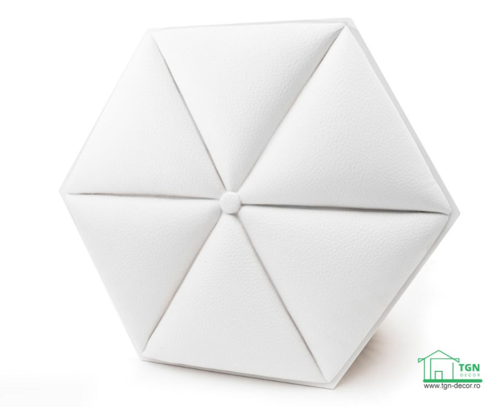 Panou W332, 46.6cm x40.4cm x3.8cm [15]