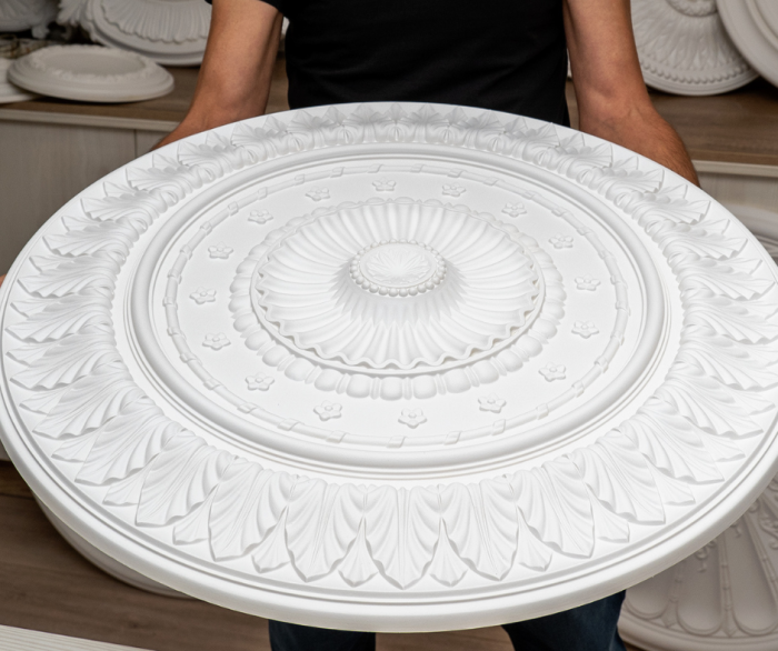 Rozeta decorativa tavan din poliuretan, diametru 67 cm - R137 [3]