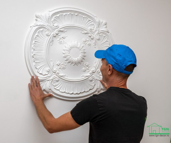 Rozeta din poliuretan, Grand Decor, R 120 , diametru =77cm [6]