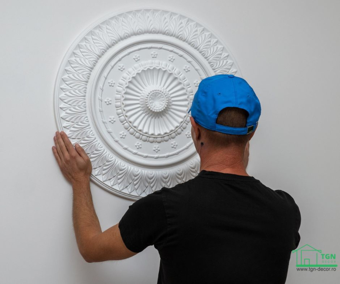 Rozeta din poliuretan, Grand Decor, R 137, diametru =67cm [6]