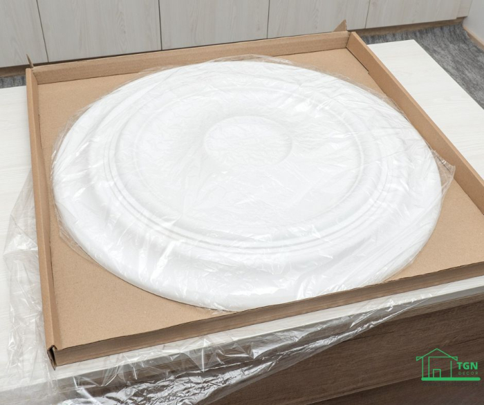 Rozeta din poliuretan, Grand Decor, R 182 , diametru =61.7cm [7]