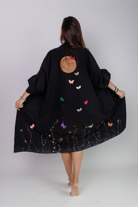 All Living Nature Black [2]