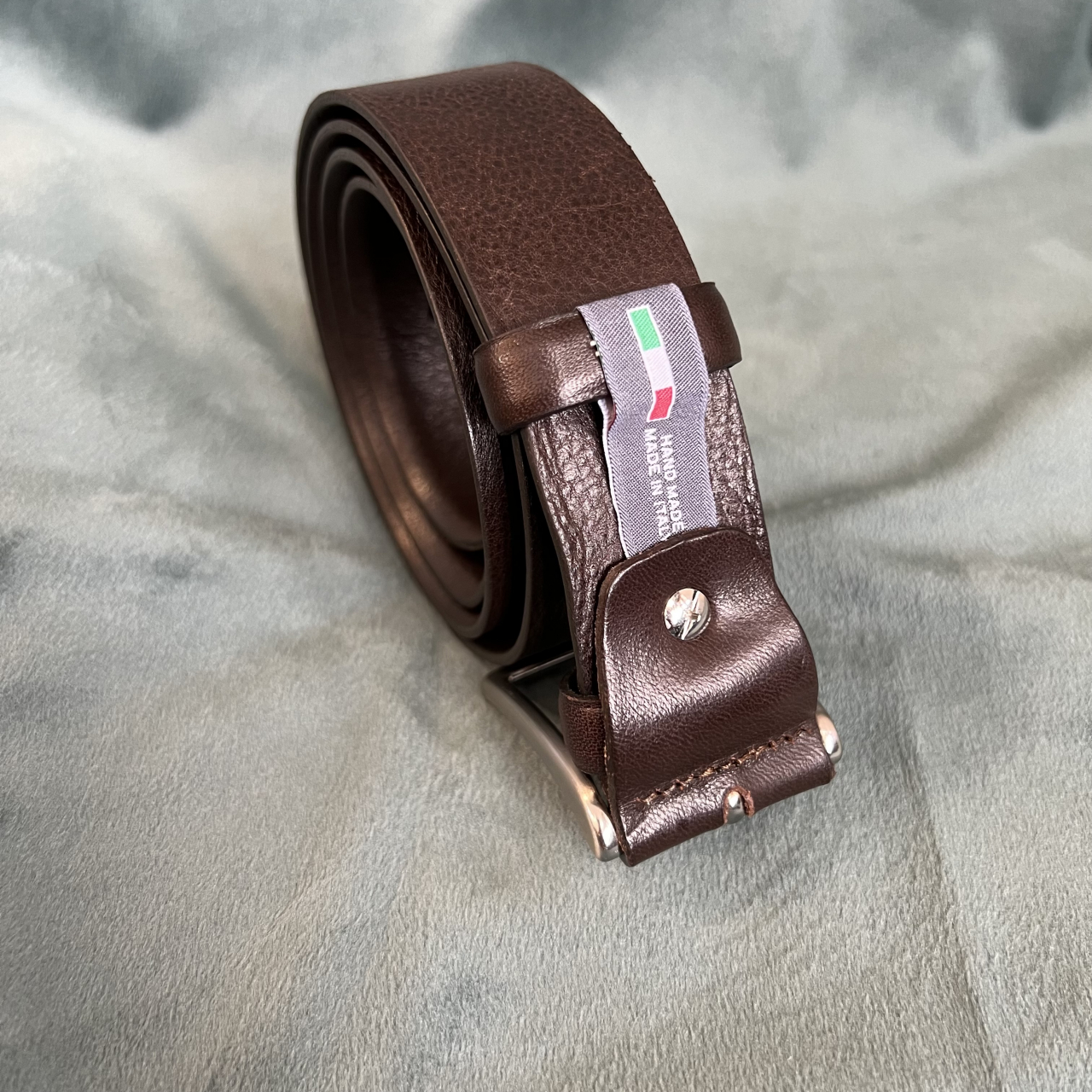 Accesoriul perfect pentru un look impecabil! [2]