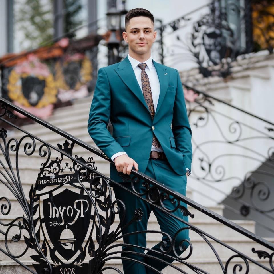 Costumul Perfect – Eleganță Absolută ✨ [1]