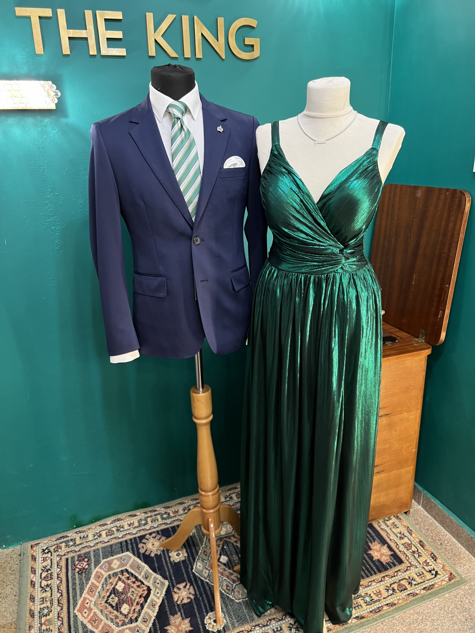 Rochii elegante acum disponibile în magazinul The King! [2]