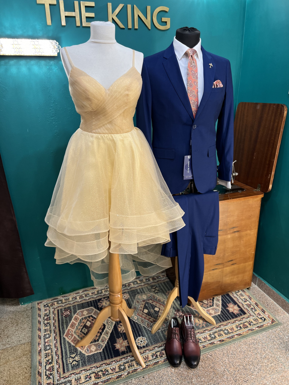 Rochii elegante acum disponibile în magazinul The King! [2]