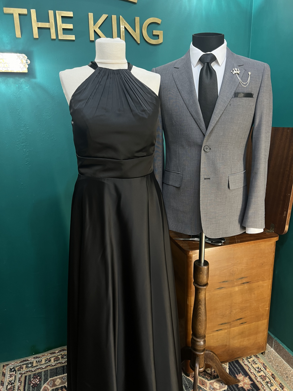 Rochii elegante acum disponibile în magazinul The King! [2]