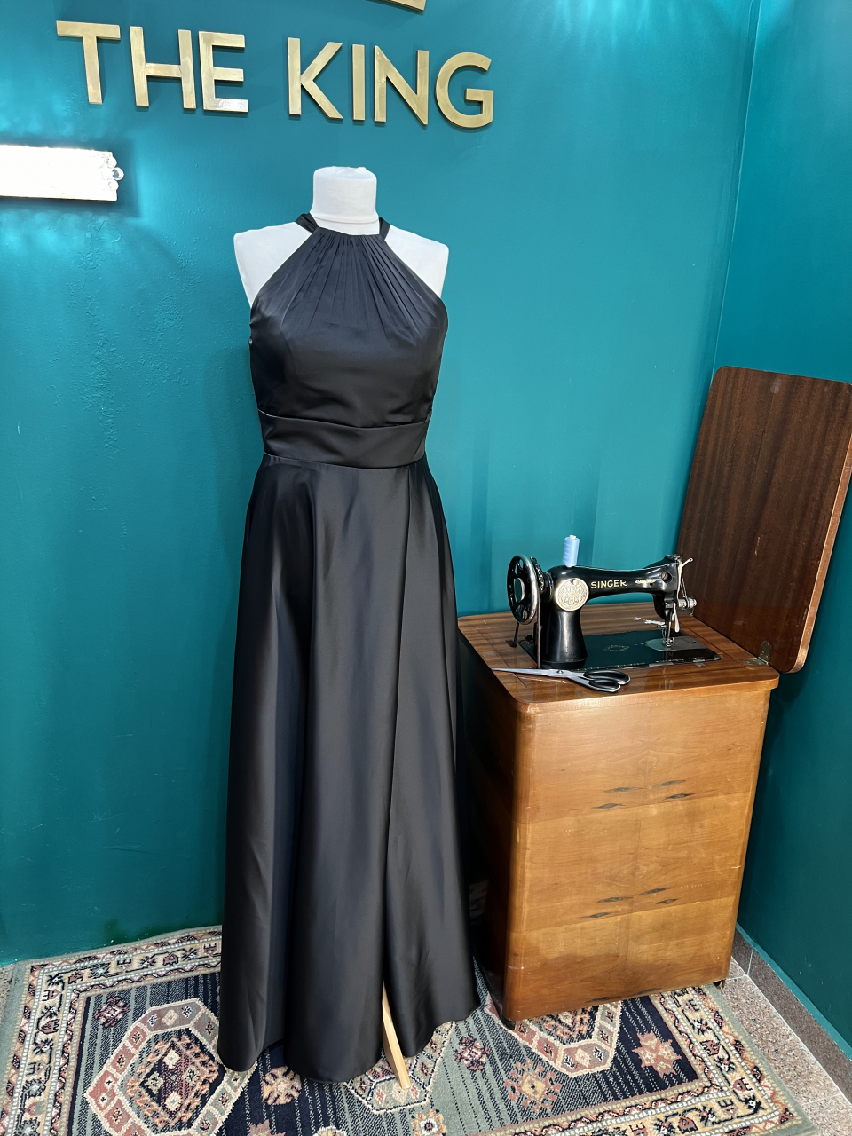 Rochii elegante acum disponibile în magazinul The King! [3]