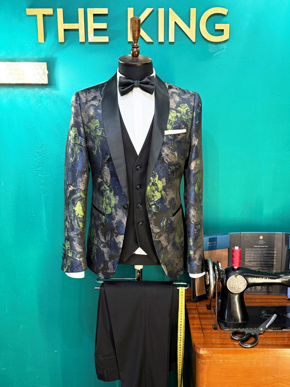 Tu ești Regele. Sacoul tău, Regula noastră! [2]