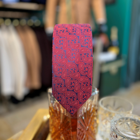 Accesorii - Cravate Italiene - Eleganță și Stil pentru Regele din Tine