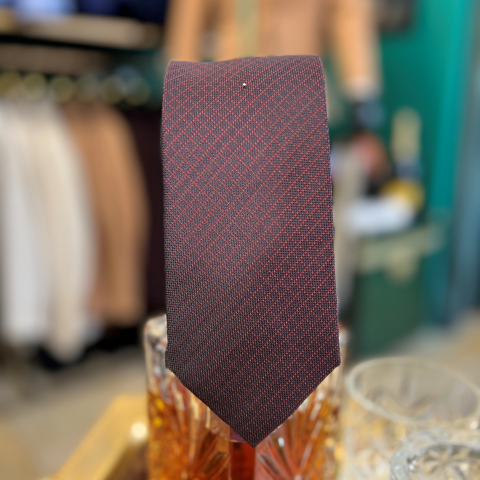 Accesorii - Cravate Italiene - Eleganță și Stil pentru Regele din Tine