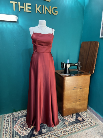 Rochii elegante acum disponibile în magazinul The King! [2]