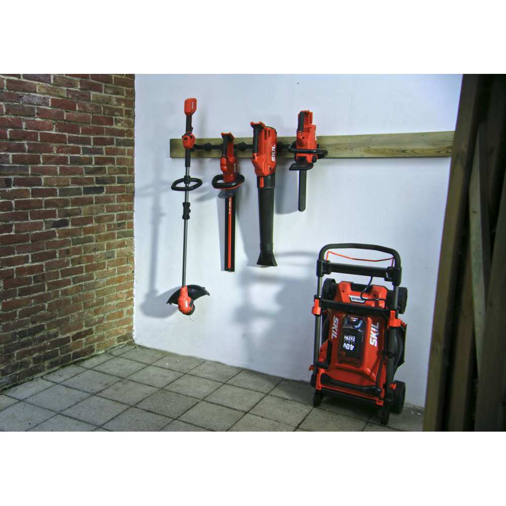SKIL 0534 CA Fierastrau electric (drujba) Brushless, 20 V, viteza lantului 7.9 m/s, lama 30 cm, doar corpul [10]