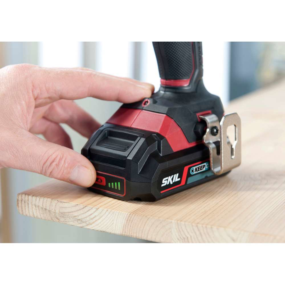 SKIL 3008 HB bormasina cu acumulator, 0-420/1450 rpm, cuplu maxim 50 Nm, 2x Accu, incarcator, geanta [8]