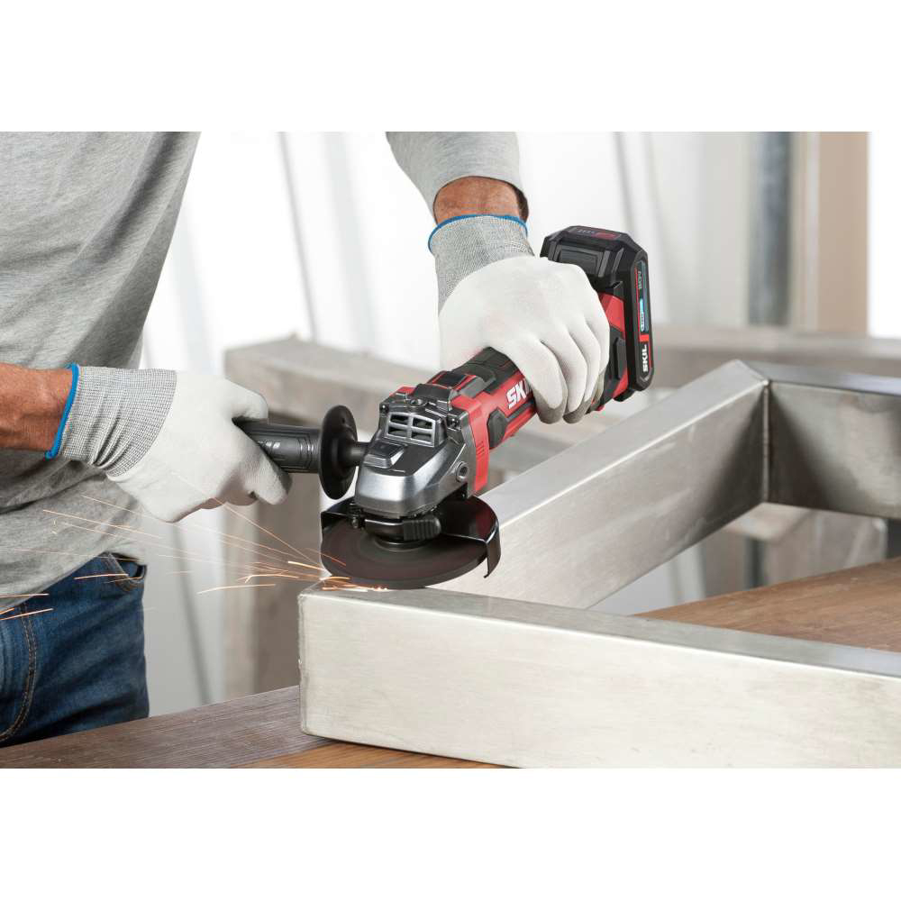 SKIL 3920 CA, Polizor unghiular cu acumulator AG1E3920CA, 8500 rpm, d. max. disc 115mm, doar corpul [2]
