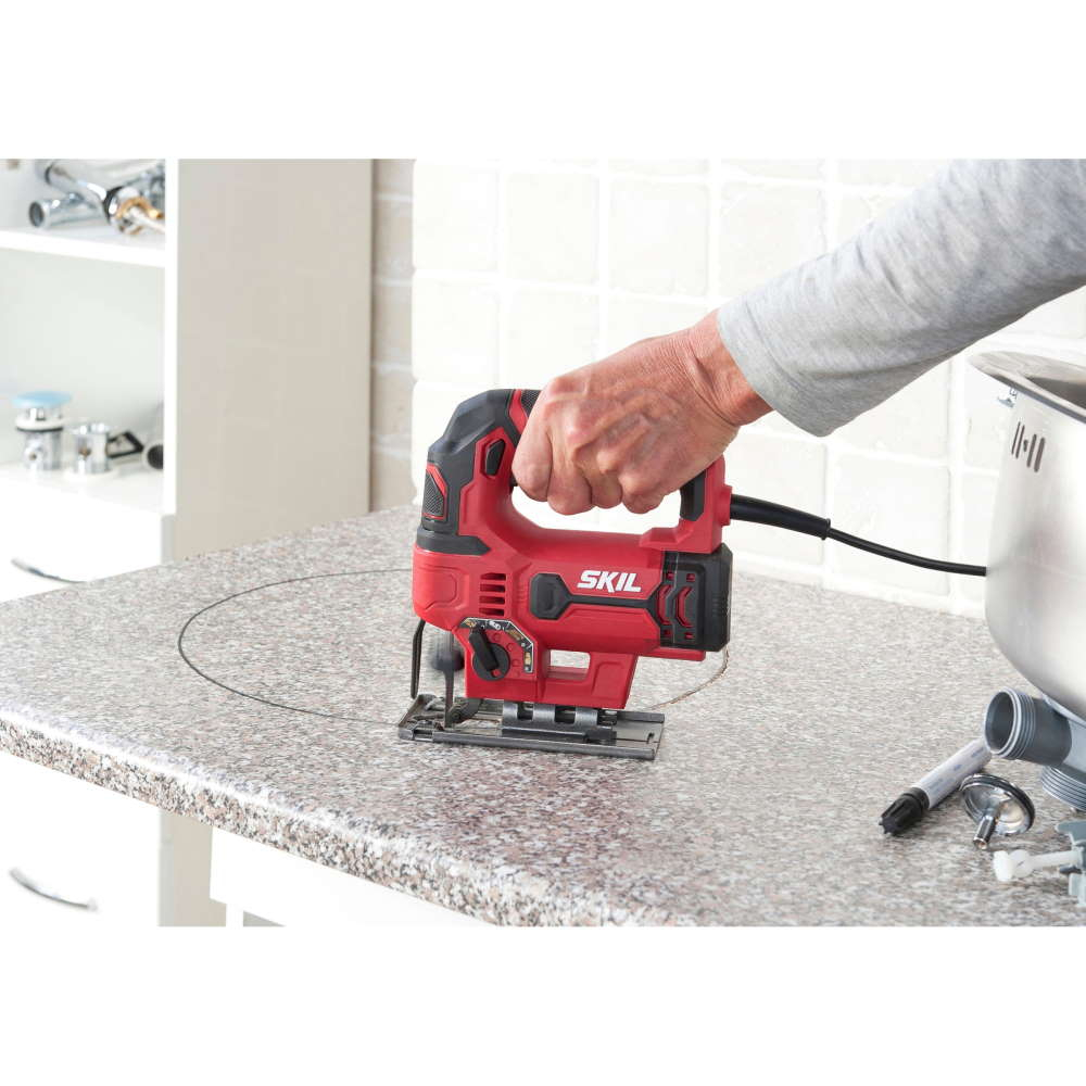 SKIL 4531 GA Fierastrau pendular, 680W, 800-3200/min, + 7 panze si geanta de transport [7]