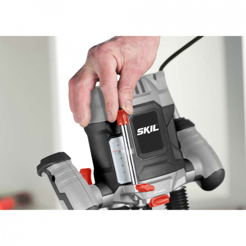 SKIL 1841 AA Freza electrica F0151841AA, 11000 - 30000 rpm, cursa max. 55mm, 1200W, + accesorii [3]