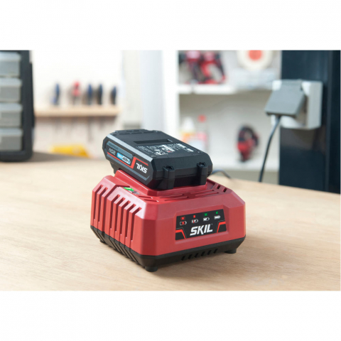 SKIL 3114 BA, Set incarcator si doi acumulatori Li-Ion 20V Max, 2.0Ah si 4.0Ah, PWRCORE 20, indicator LED [4]