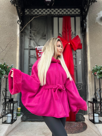 Palton tip capa cu blana roz [2]