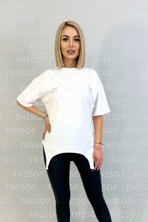 Femei - Tricou oversize cu strasuri