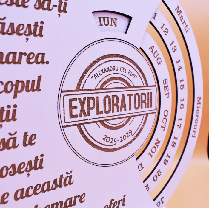 calendar-lemn-perpetuu-personalizat-cadouri-corporate [3]