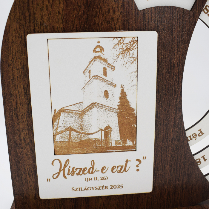calendar-perpetuu-personalizabil-din-lemn-cu-poza [4]