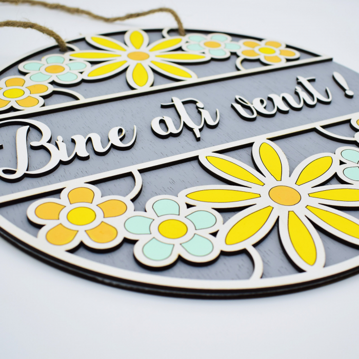 decoratiune-intrare-usa-personalizabila-cu-flori [3]