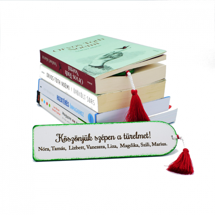 semn-de-carte-din-lemn-pictat-manual-cu-motive-traditionale-verde-rosu [2]