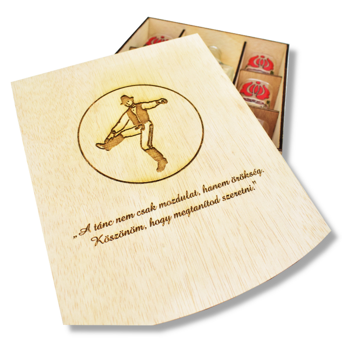 set-pentru-palinca-cu-motive-florale-populare-maghiare-cu-pasare [9]