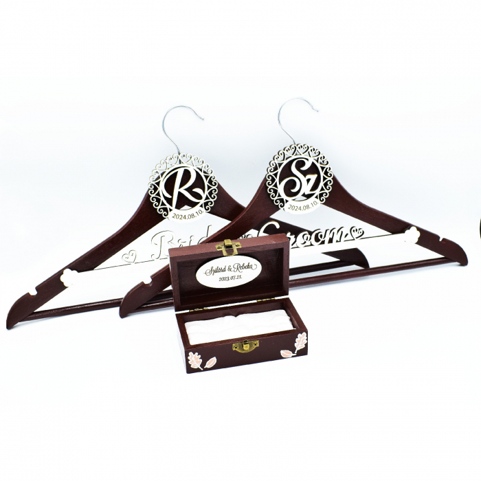 set-umeras-personalizat-cu-initiale [2]