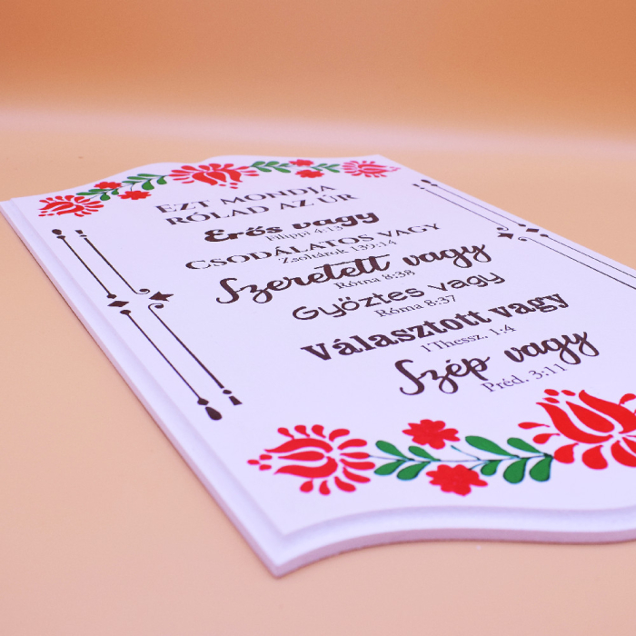 tablou-gravat-si-pictat-manual-ezt-mondja-rolad-az-UR [3]