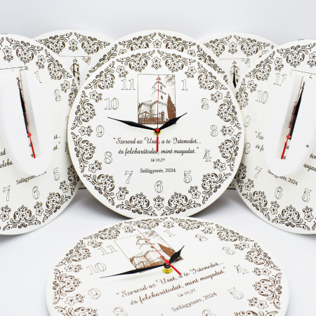 ceas-de-perete-din-lemn-cu-text-personalizat-si-cu-poza-gravata [4]
