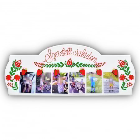 suport-pentru-fotografii-cu-cleme-cu-text-personalizat-verde-rosu