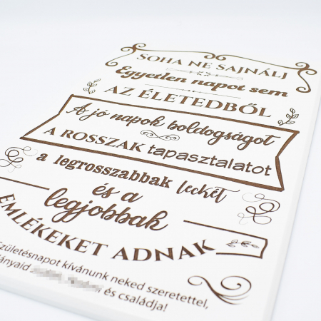 tablou-lemn-cu-text-gravat-soha-ne-sajnalj-egyetlen-napot-sem [1]